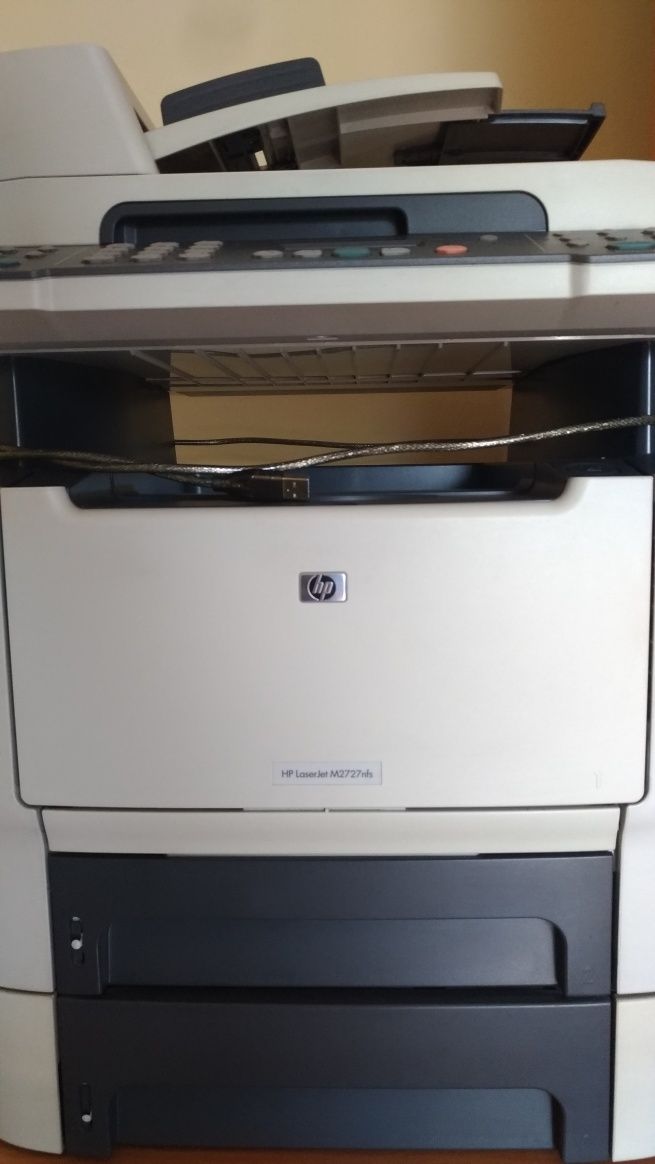 Urządzenie wielofunkcyjne HP LaserJet M2727 nfs
Drukarka Ksero Skaner