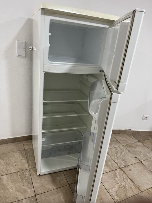 Frigorifico Whirlpool semi-novo
