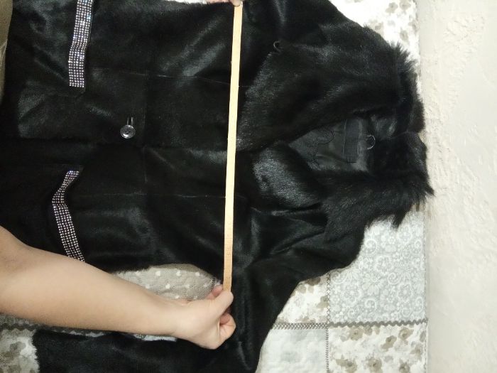 Продам женское демисезонное плащ- пальто из натуральной кожи.
