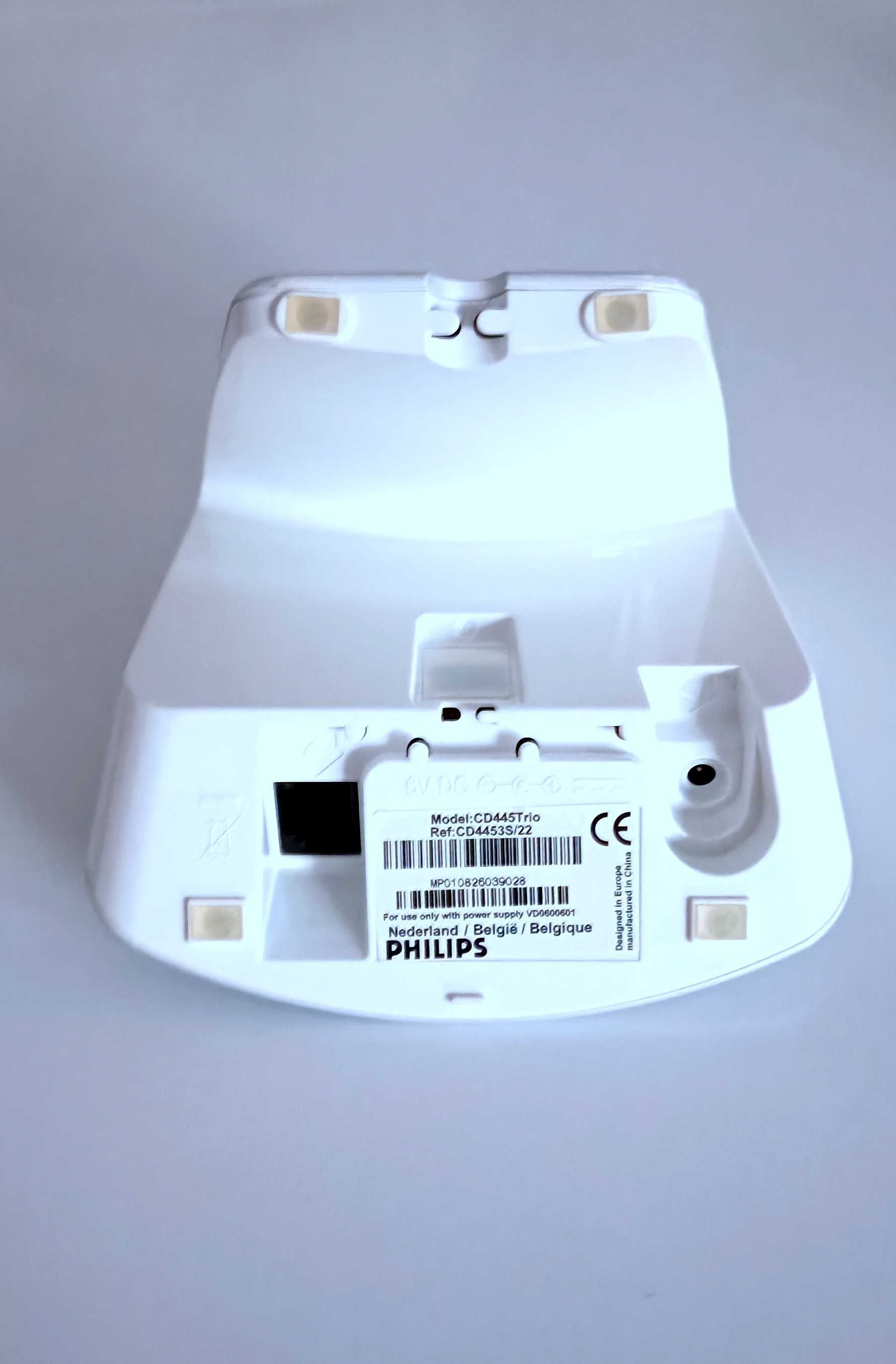 Telefon bezprzewodowy z sekretarką PHILIPS CD 445 3 szt