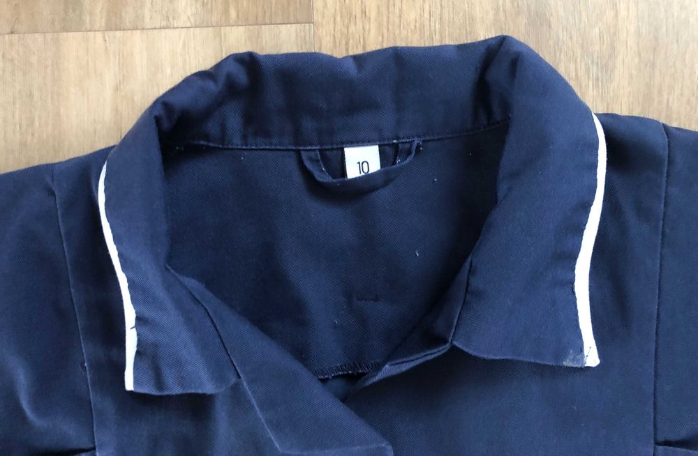 Bluzki medyczne R.M ( 38 )uniform, mundurek, fartuch, białe, granatowe