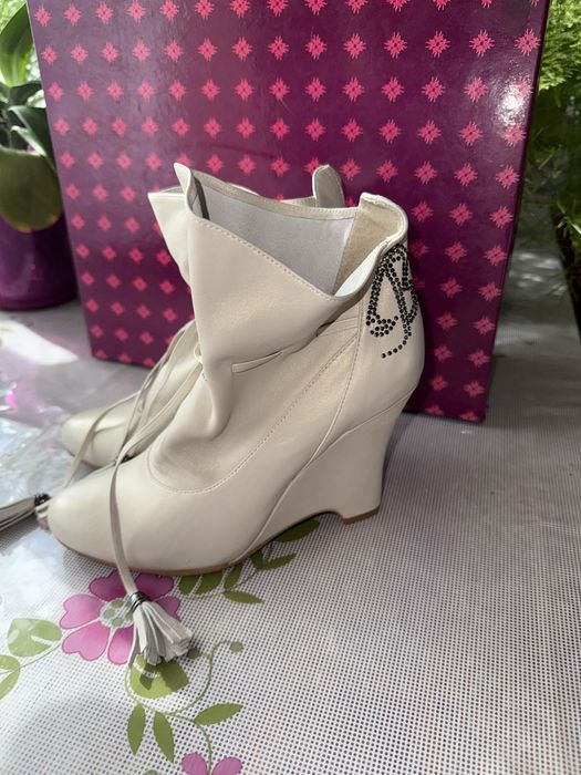 Сапожки, ботінки, взуття осінь