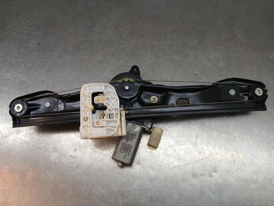 Elevador vidros trás esquerdo BMW 1 (F20)