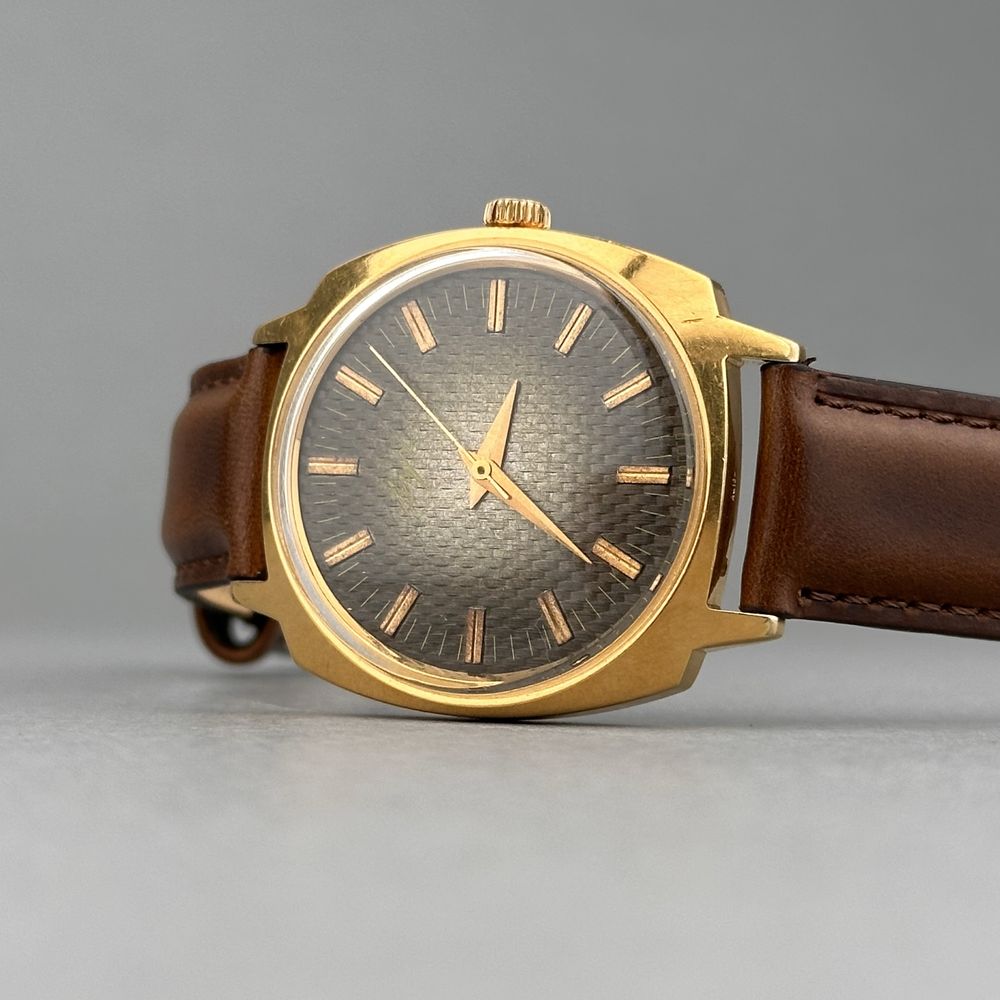 Zegarek vintage Łucz – zielono-szary pleciony wzór | 36 mm | USSR