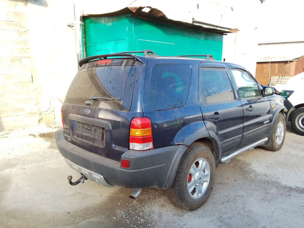 Продам по запчастям мотор Мазда Трибьют Форд/ Маверик 3.0 4×4