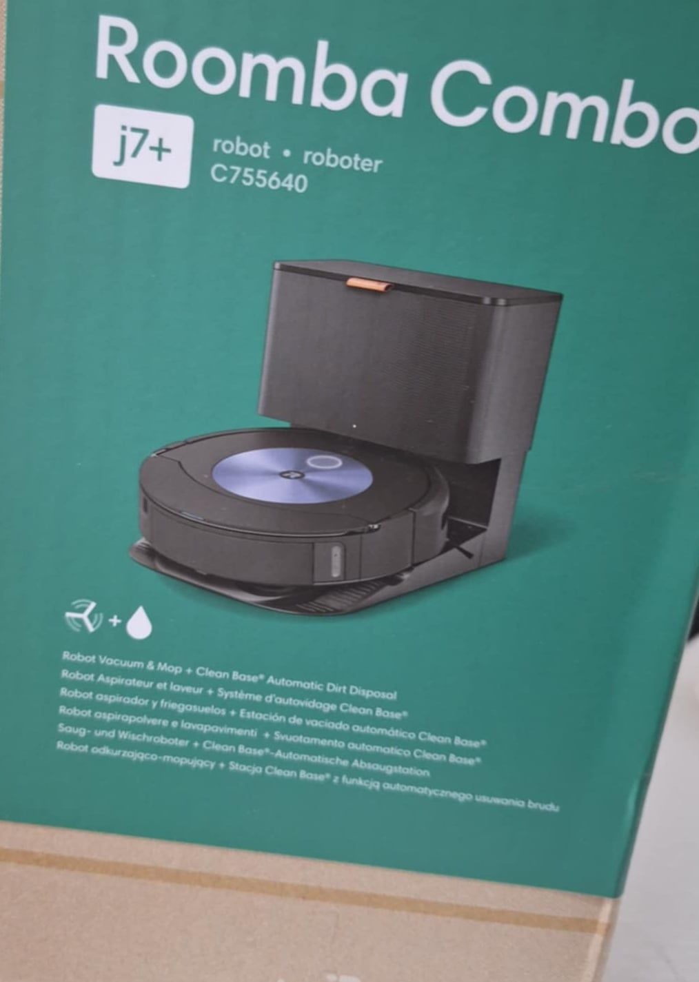 Robot sprzedający Roomba Combo J7+ / + stacja