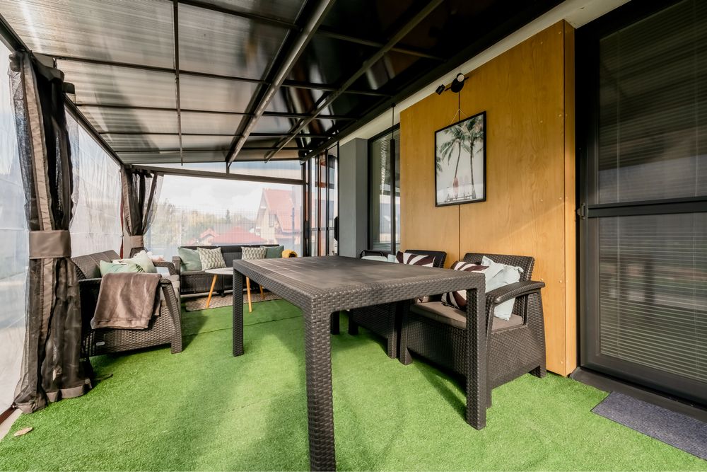 Idealne dla Pary 43m2 Dwa Pokoje z Ogromnym Tarasem na Wynajem