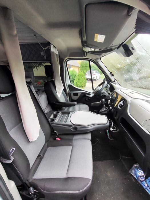 Kamper kampervan z Fv23% Nissan Nv400 L2H2