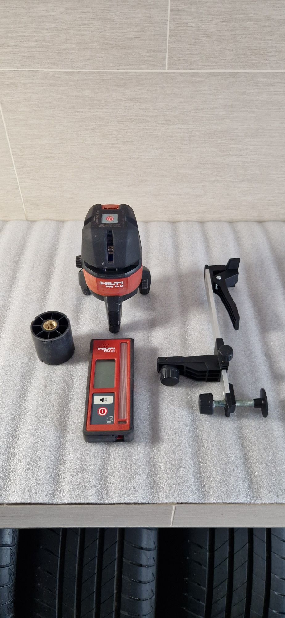 Hilti PM 4-M laser wieloliniowy