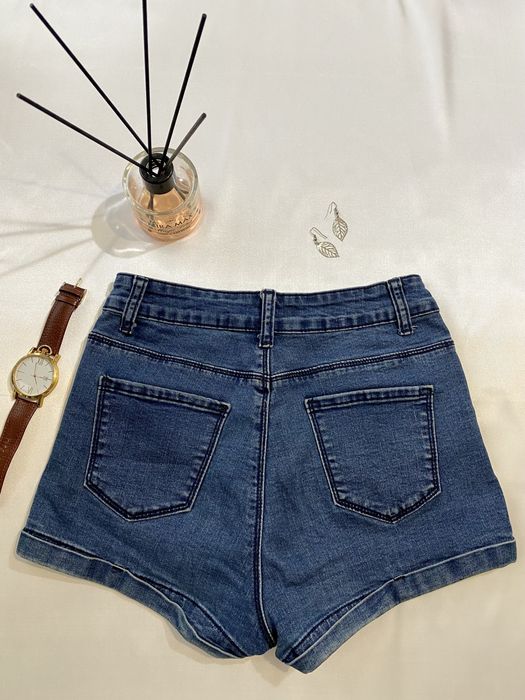 Джинсові шорти