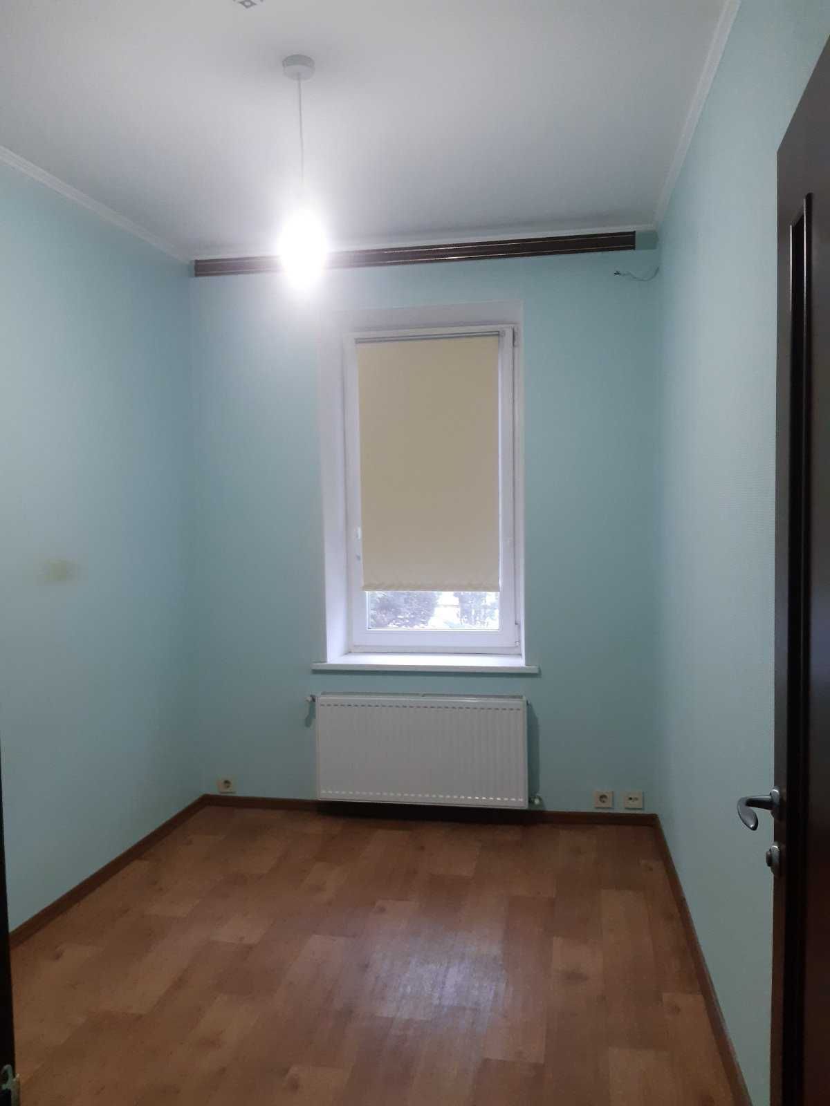 Продам свою 3-х комнатную квартиру р-н москалевки (ул. Киевская) Торг.