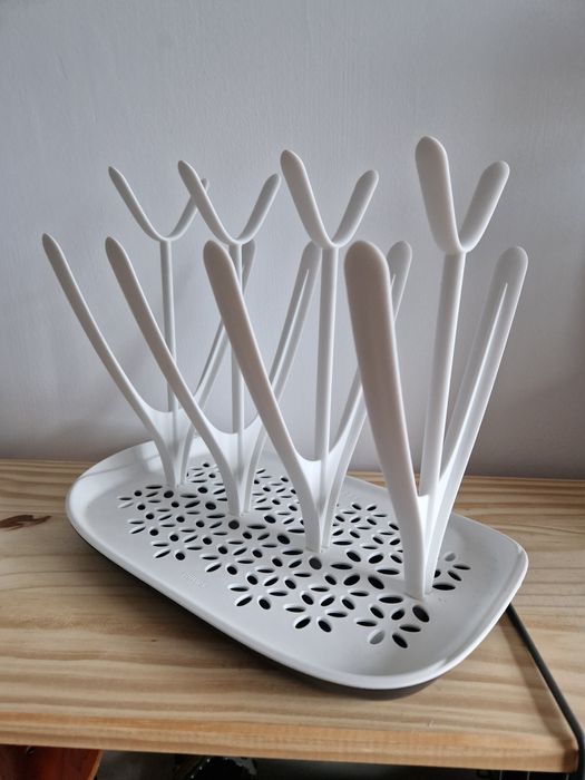 Aventa escorredor de biberões e tetinas