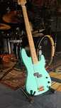 Lutnicza gitara basowa Pandora Guitars, Precision Bass