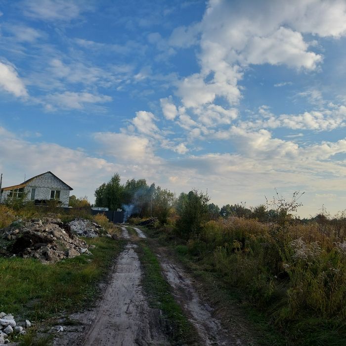 Продам 104 сотки землі в Броварах !