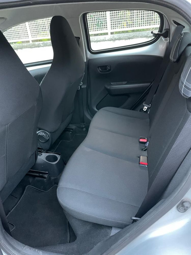 Peugeot 108 1.0 de 2016 com 72 000 km