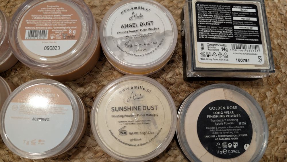 Sprzedam 13 sypkich pudrów