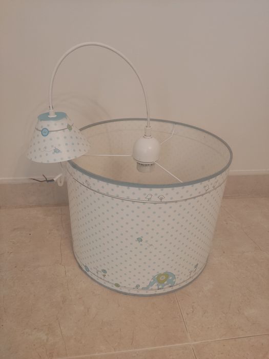 Candeeiro de tecto - criança