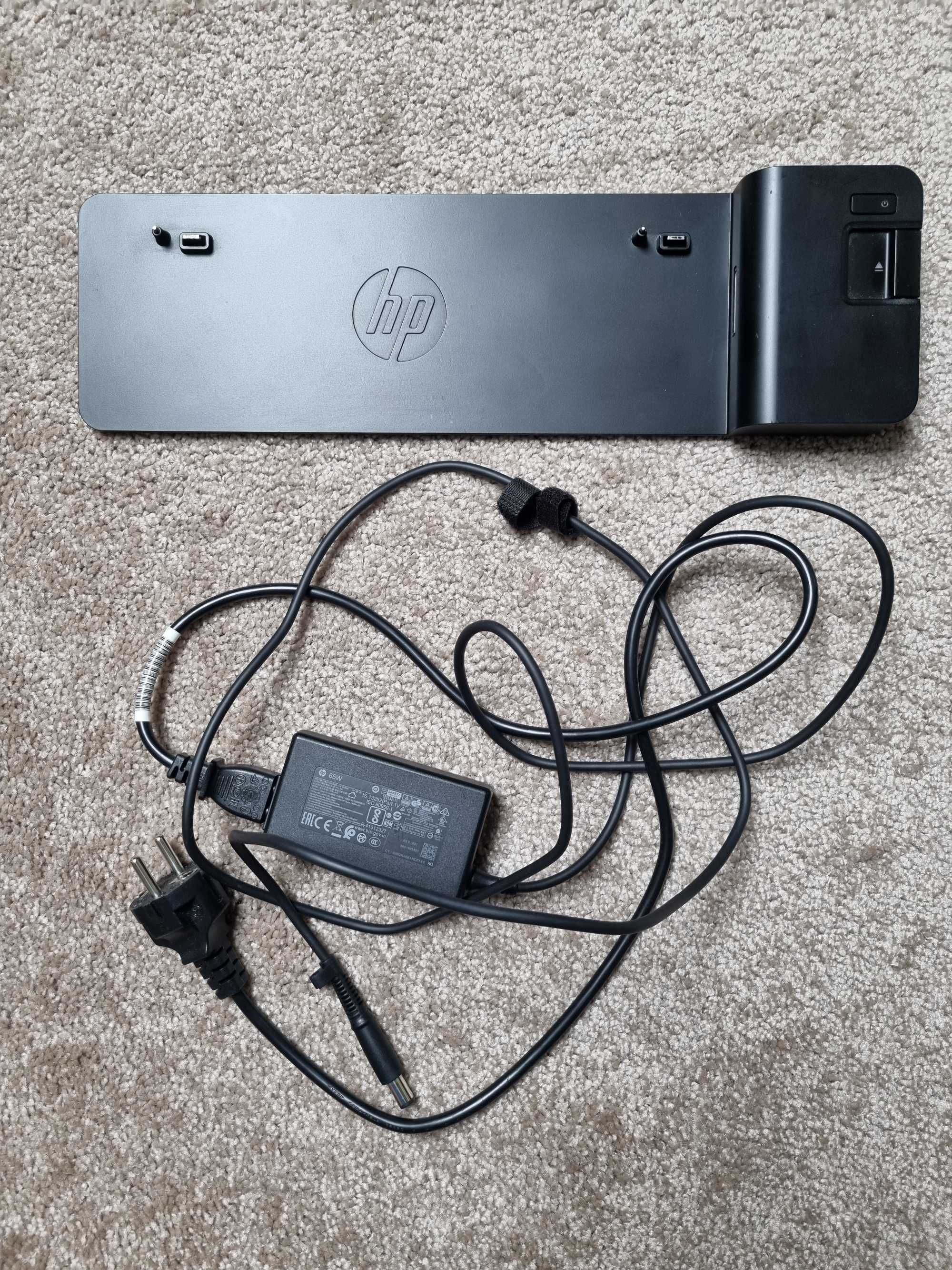 Laptop HP Elitebook 830 G5 13.3'' i5-8250u/8GB/256GB + stacja dokująca