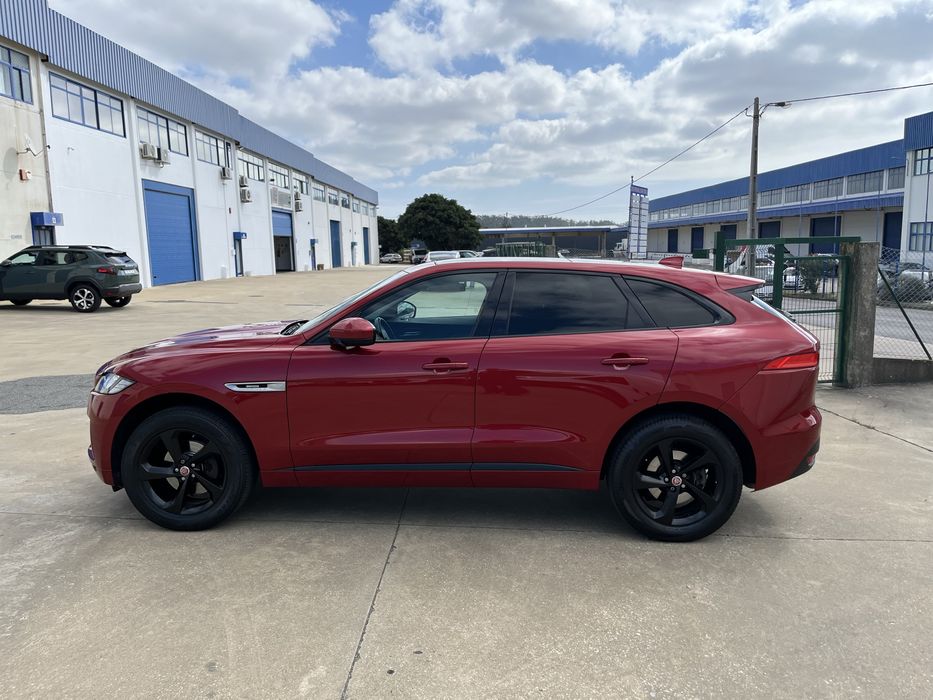Jaguar F-Pace R-Sport 2.0 - 180cv – 2016 – Impecável!