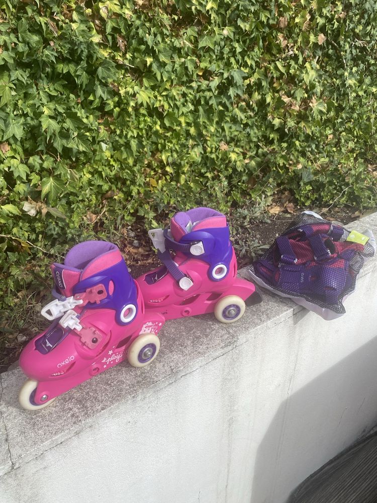 Patins Decathon com cotoveleiras e joalheiras