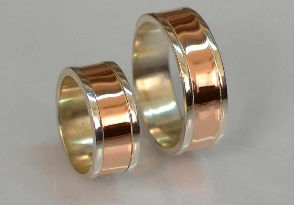 Обручальне кольцо нове зі срібною основою 925 проба. ТОП обручка.