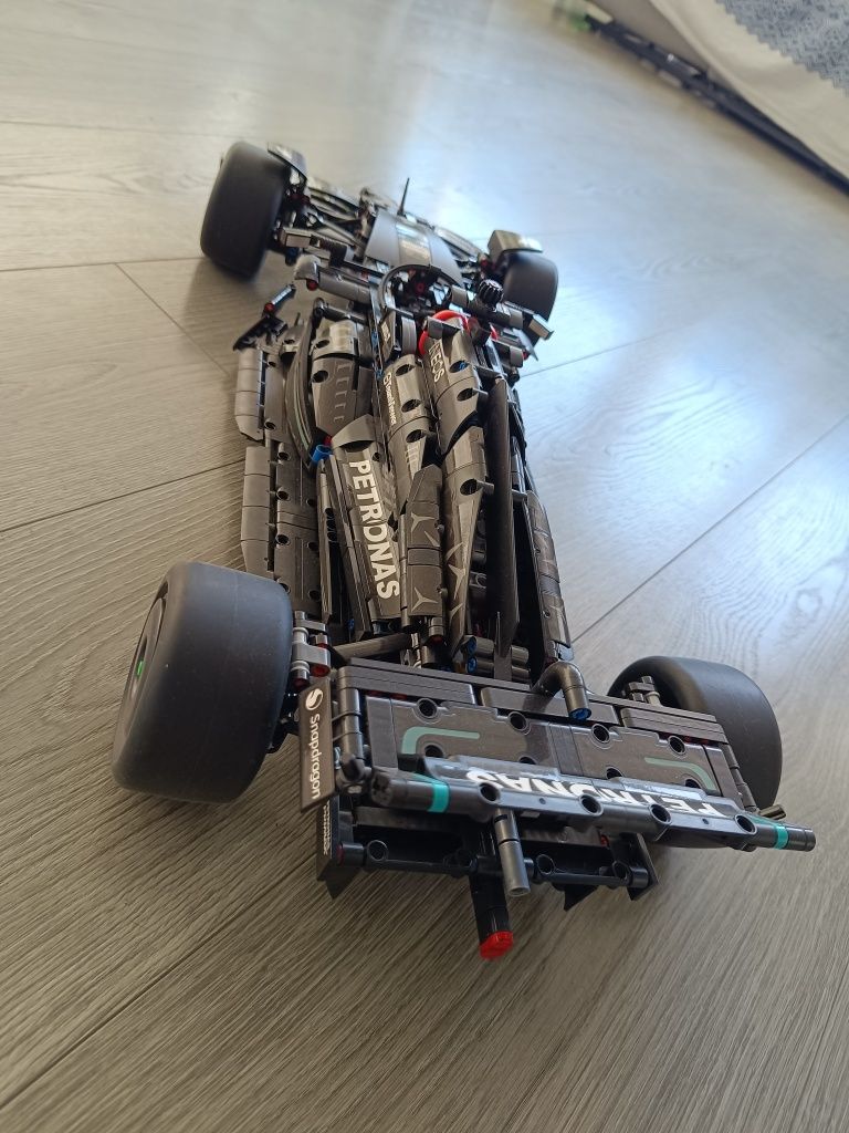Réplica Lego F1 Maclaren W14E