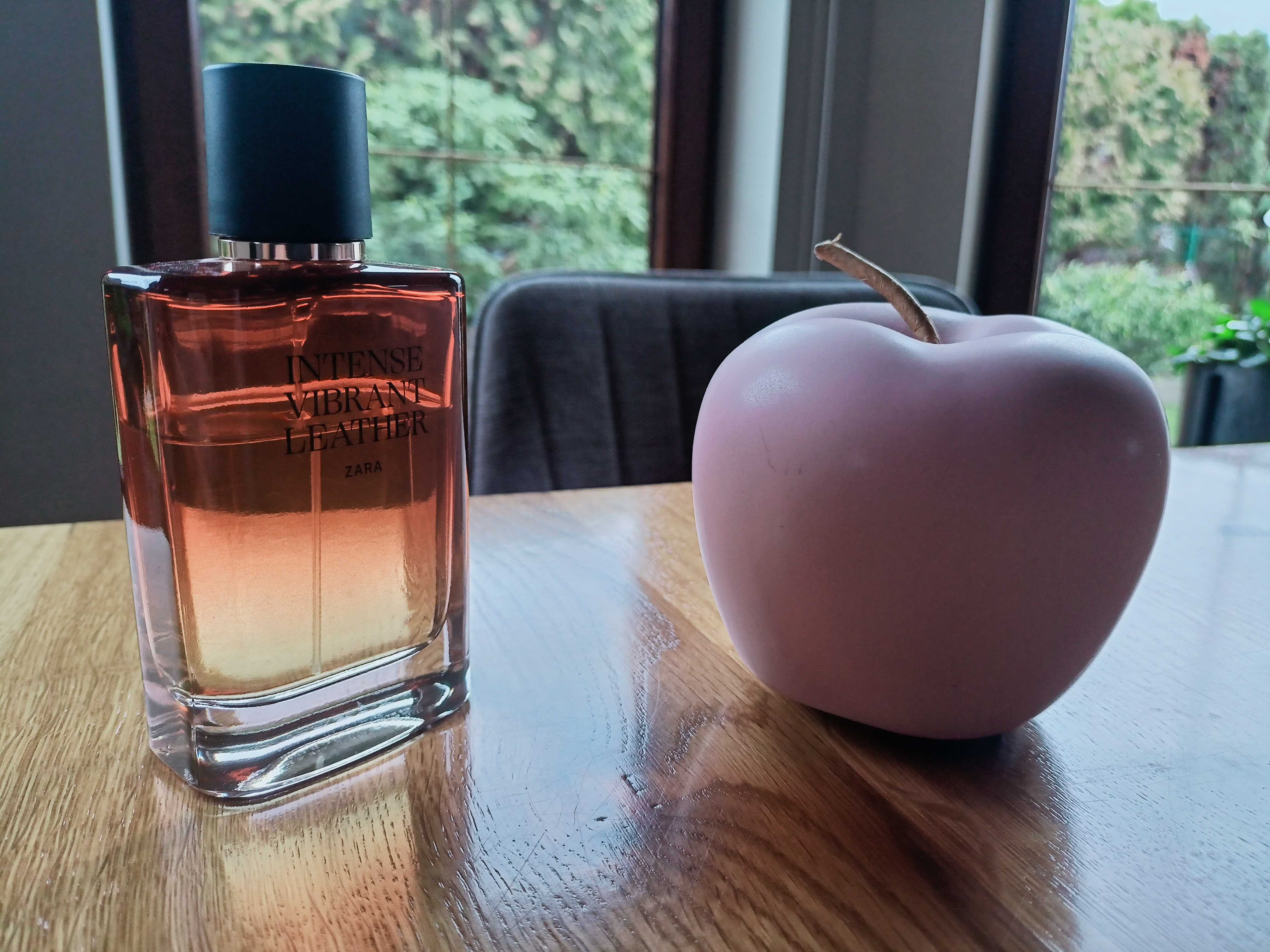 Zara Vibrant Leather Intense EDP 2022 bambus pieprz oud tytoń paczula