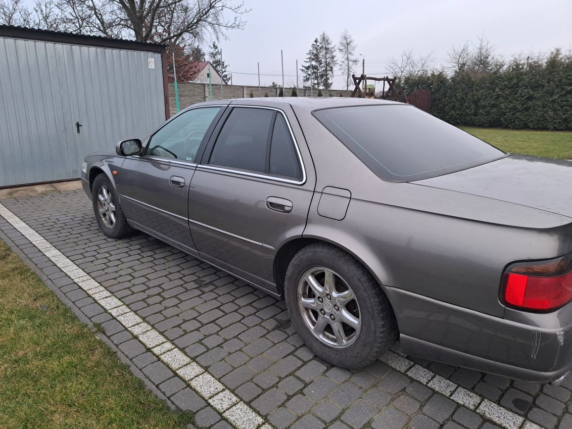 Cadillac STS 4.6 benzyna v8