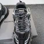 Кросівки Balenciaga Track 2.0 б/у в хорошомі стані 40 розмір