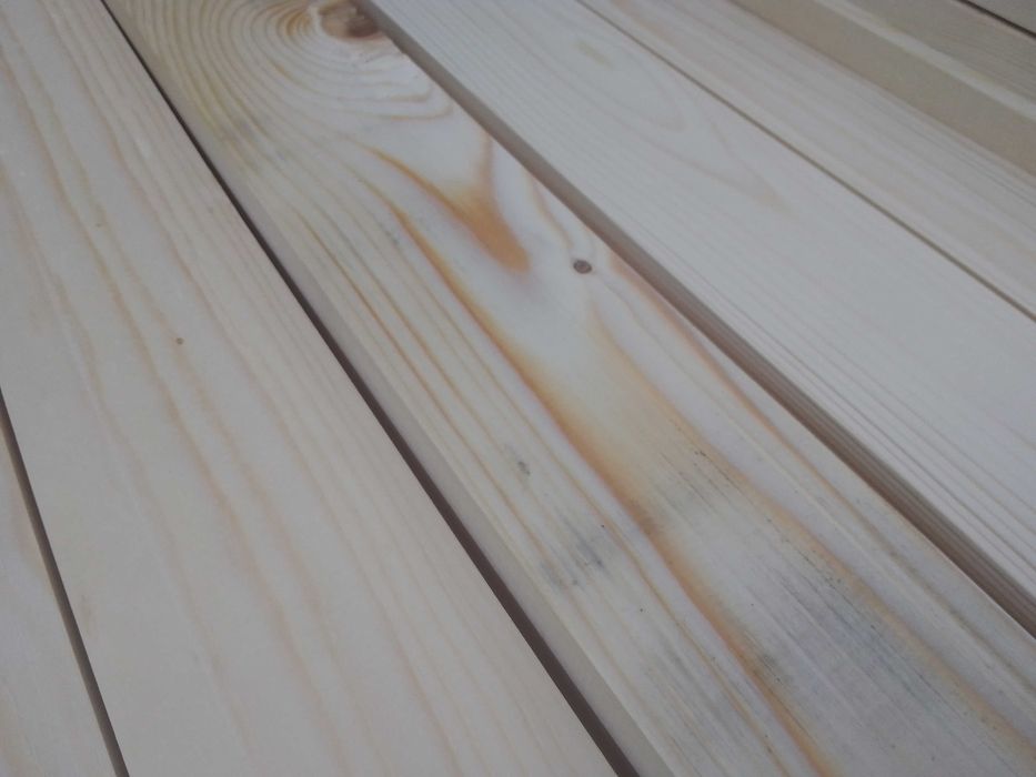 Deska heblowana 130x9 cm, świerk, nowa