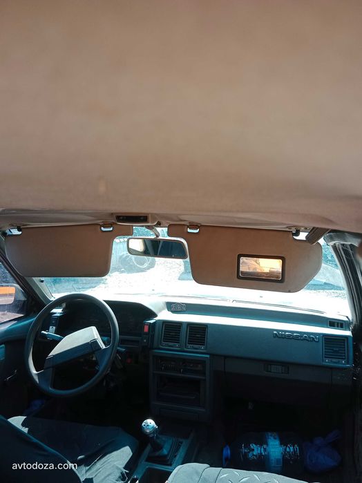 Nissan Bluebird T12 SU12 RU12 розбирання. Двигуни CA18 CA20 запчастини