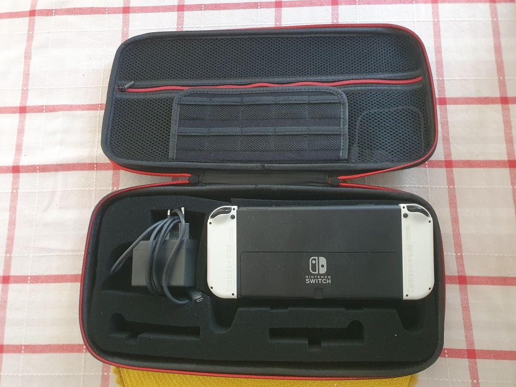 Nintendo switch OLED uszkodzone