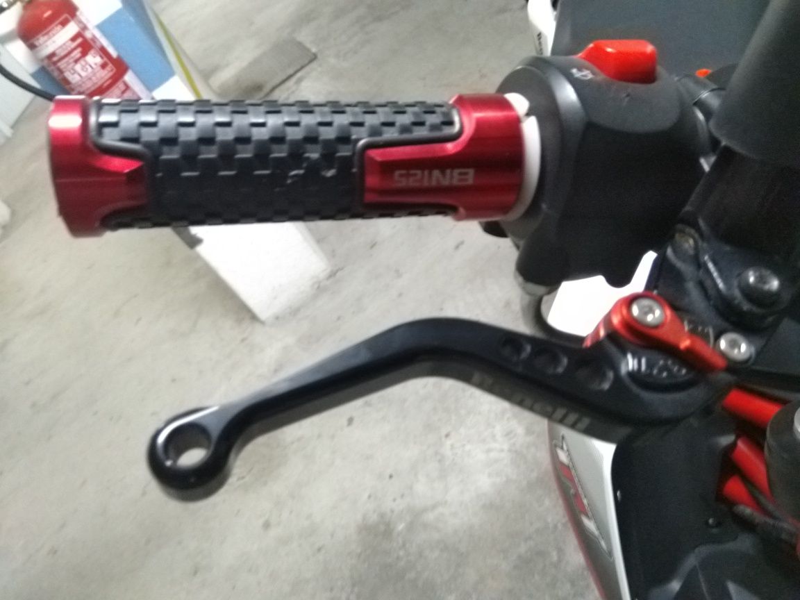Benelli tornado TNT Naked 125