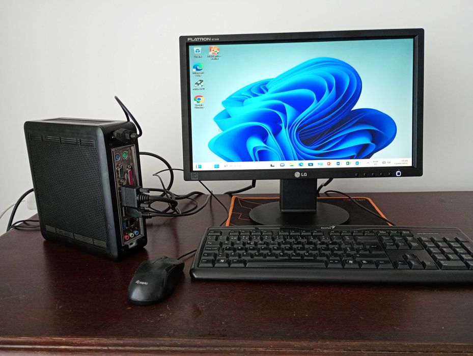 Vendo mini torre pc intel quadcore