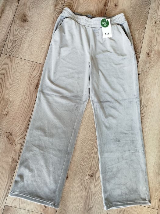 Spodnie dresowe nowe