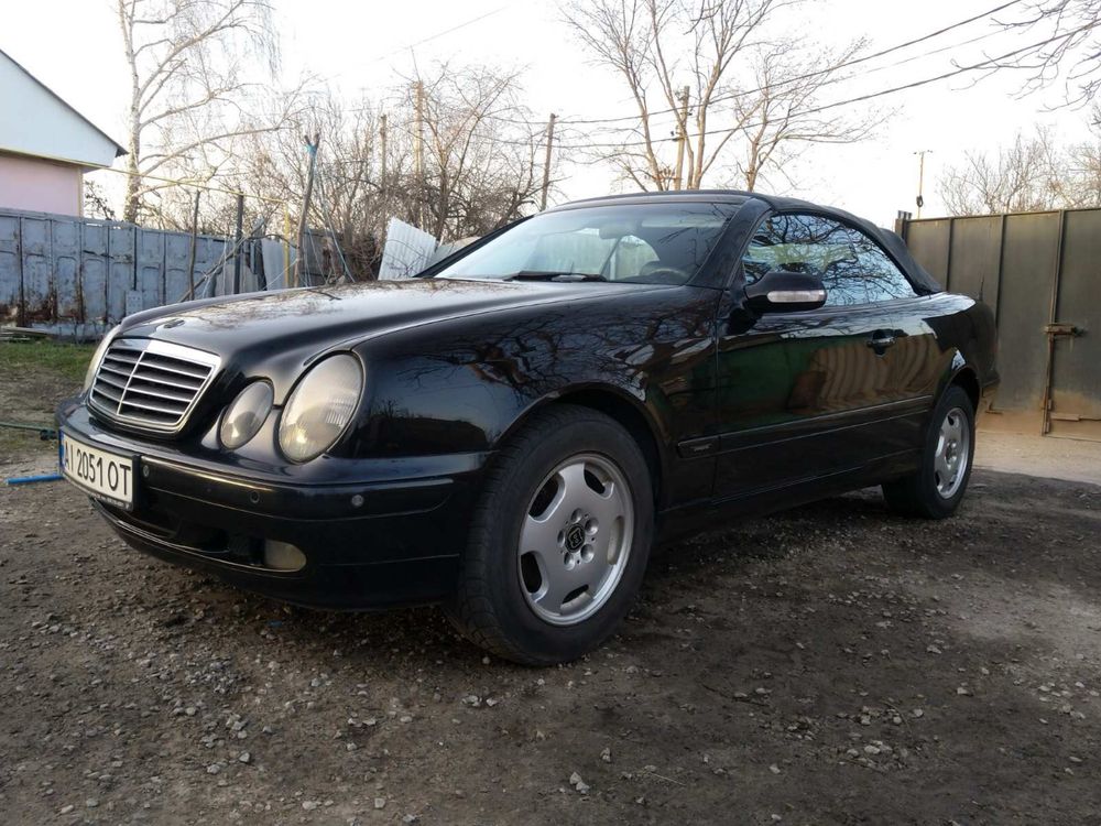 Mercedes cabriolet