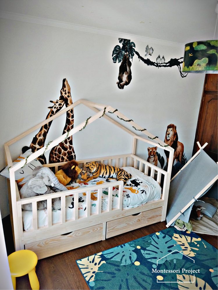 Cama montessori                              .