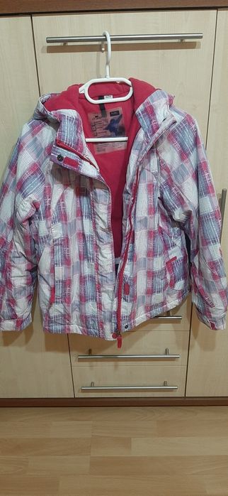 Kurtka zimowa narciarska 146/152