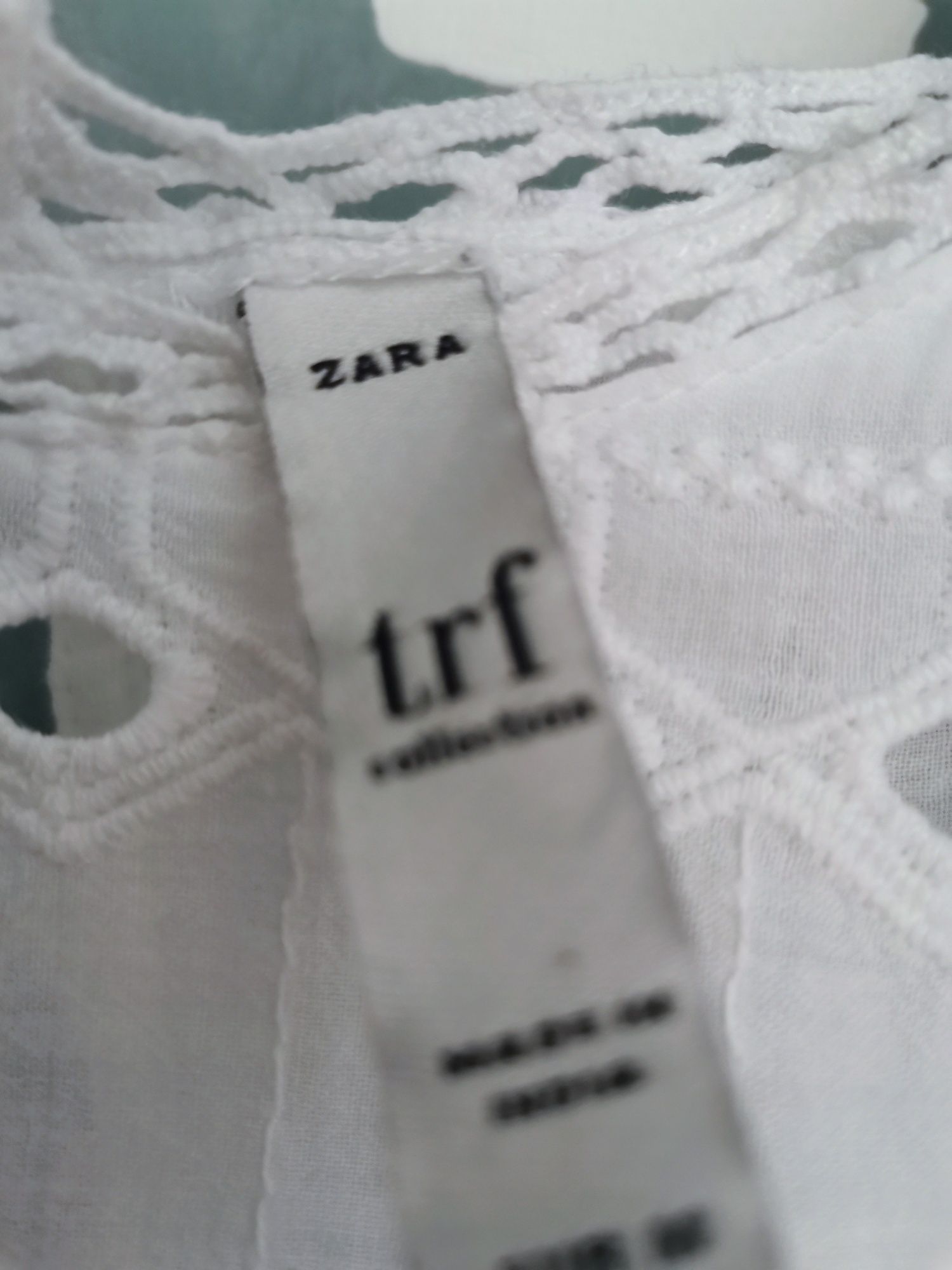 Leciutka bluzeczka Zara