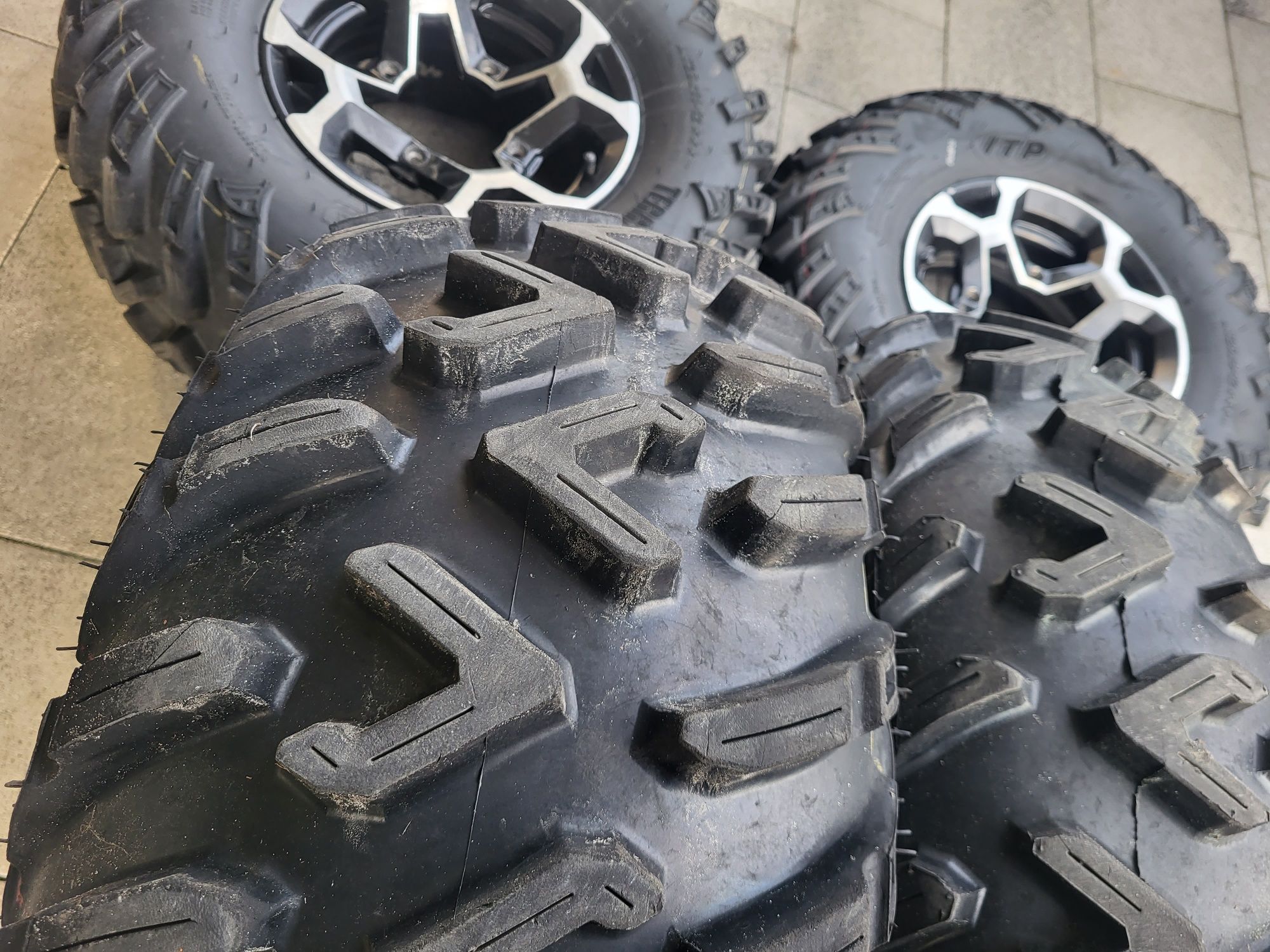 Koła 12 Can-AM Outlander Renegade Nowe opony ITP Terracross 26 4x136