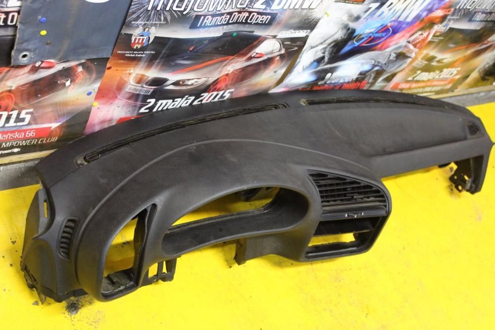 BMW E36 Pulpit Kokpit Deska Rozdzielcza Coupe Sedan Kombi Compact BMA