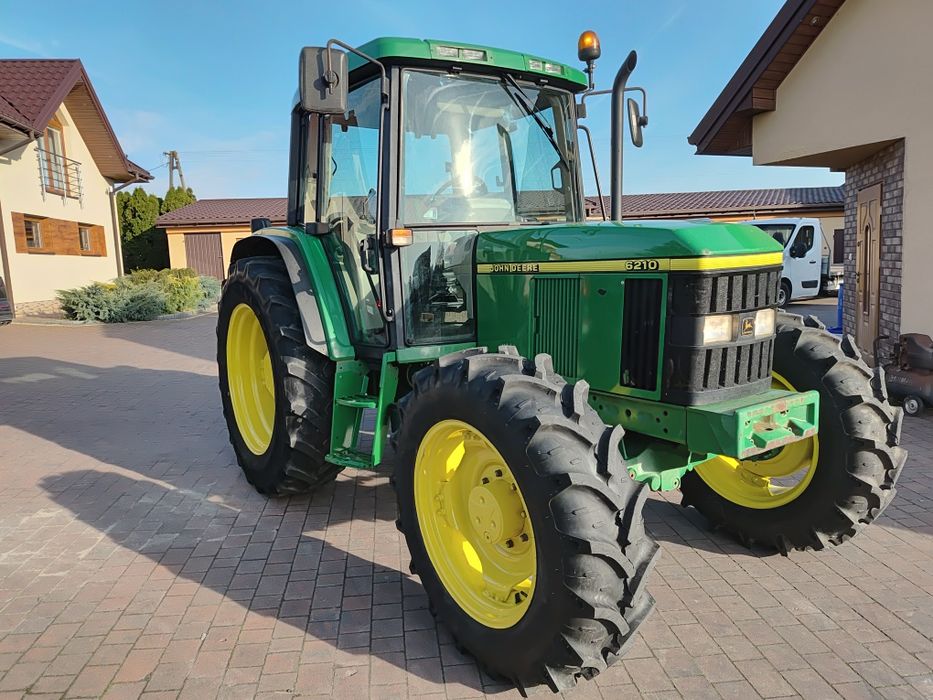 John deere 6210 90KM 2000r.