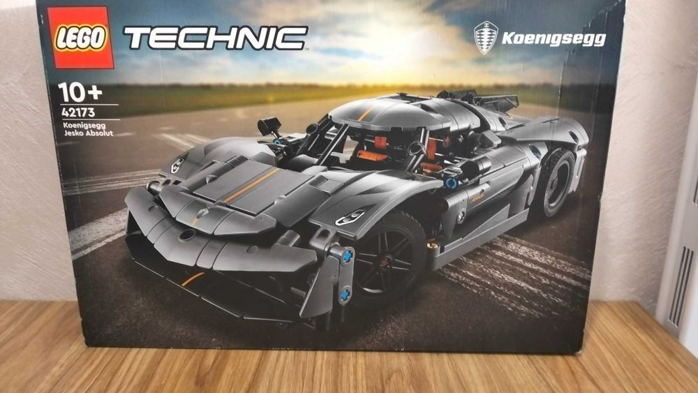 LEGO Technic szary hipersamochód Koenigsegg Jesko Absolut 42173