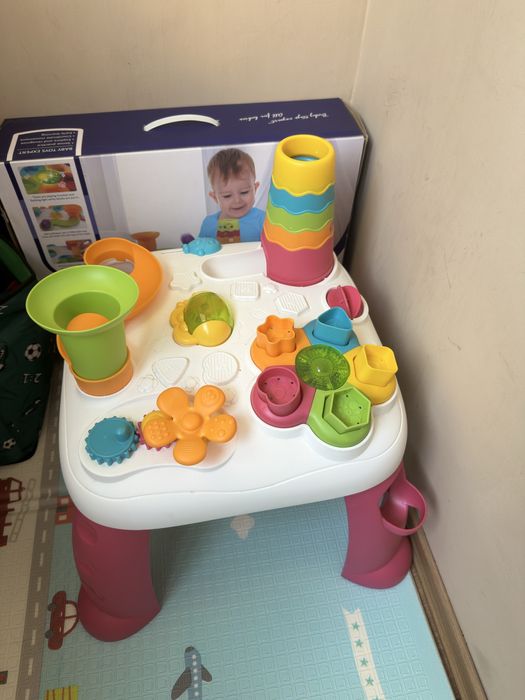Интерактивный столик LEAN Toys с сортером