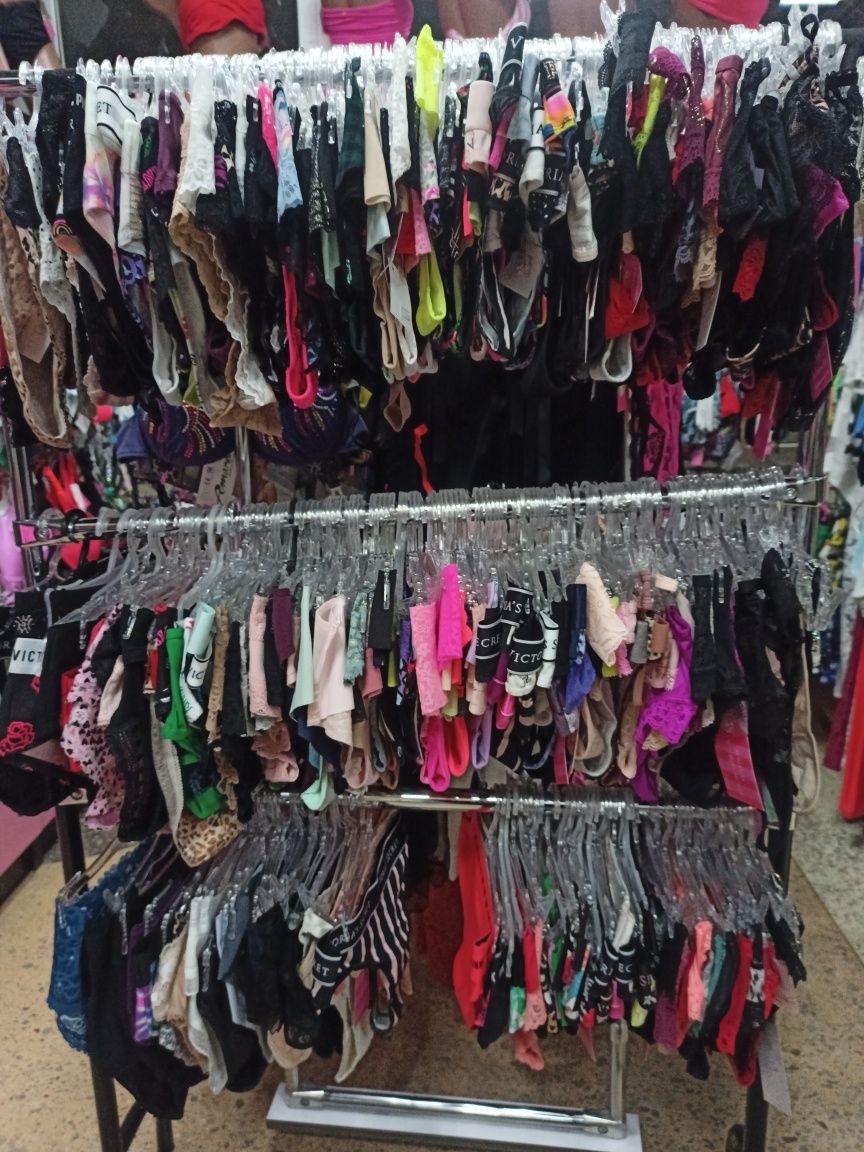 білизна, купальники, місти, спреї піжами  ОПТ victoria's secret