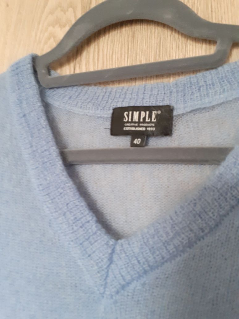 Moherowy  sweter  marki Simple