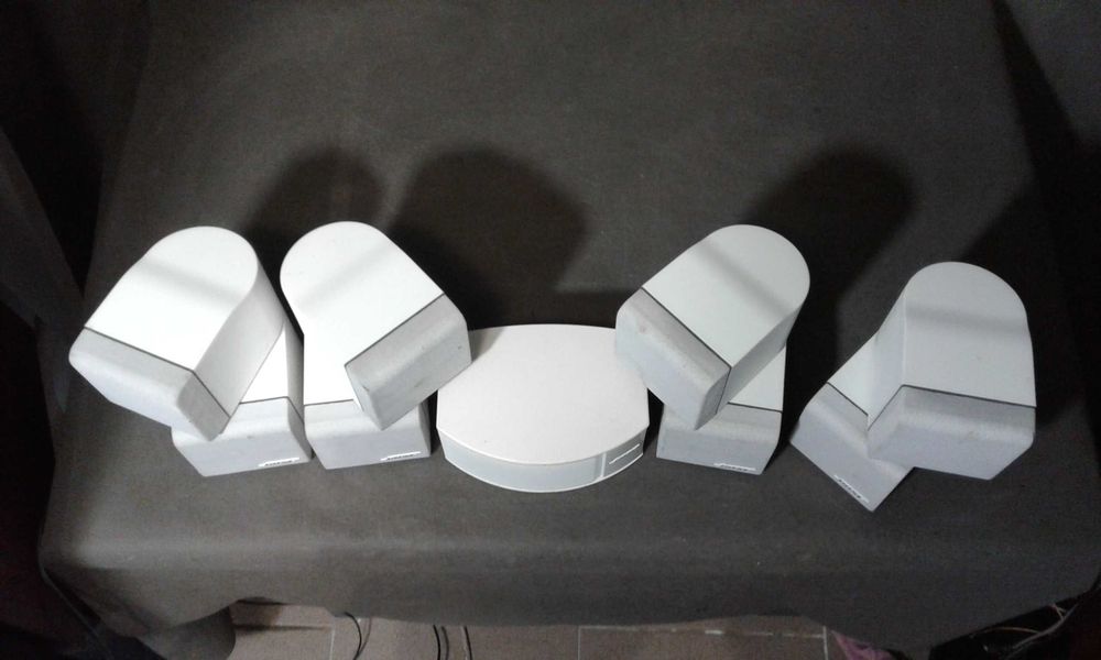 BOSE WHITE ,kolumny głośnikowe,zestaw