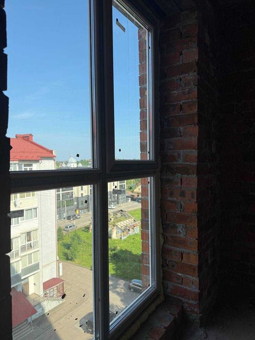 Продається 2 кімнатна квартира в новобудові