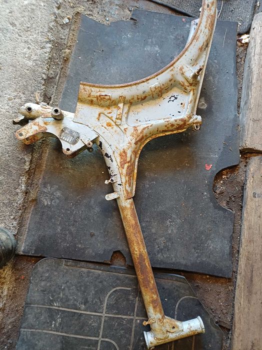 Romet komar 2350 rama części