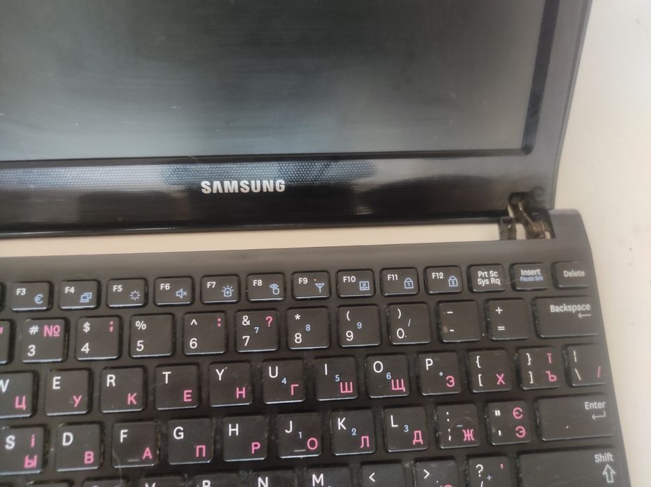 Нетбук Samsung по запчастям